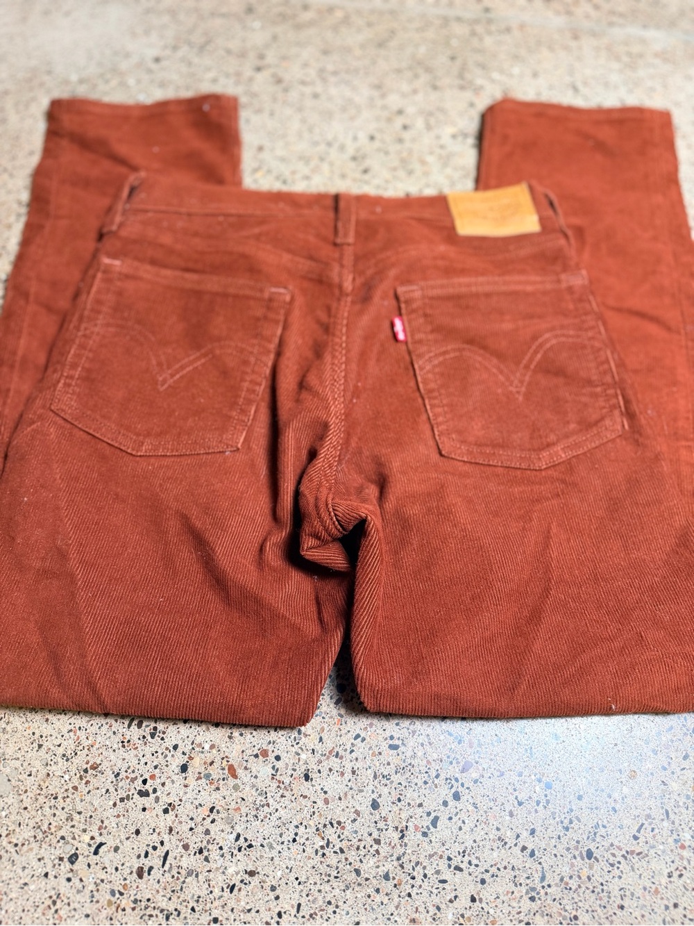 Levi’s Wedgie Straight Rust Corduroy Jeans - 26x28